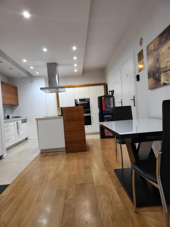 Amber Hostel Szlak Краков Экстерьер фото